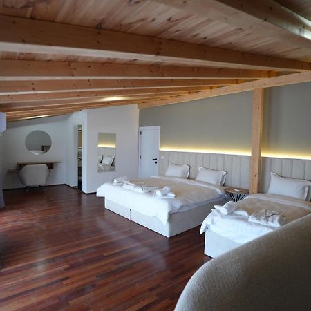 Biond Hotel Призрен Экстерьер фото